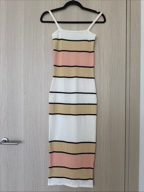 SNDYS Neutral sweater knit bodycon midi dress size xs | summer wardrobe